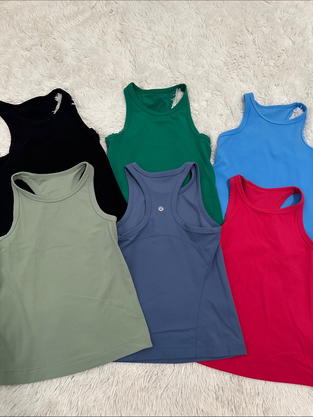 ❤️ Bundle of 6 Lululemon Swiftly Tank Tops Size XS